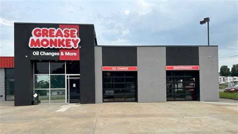 Grease Monkey (business) .